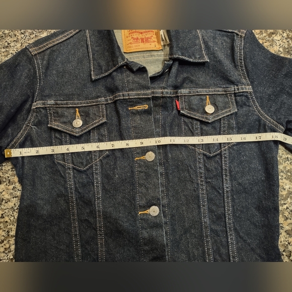 Levi's Jean Jacket Womens Medium Size Dark Blue - Picture 5 of 13